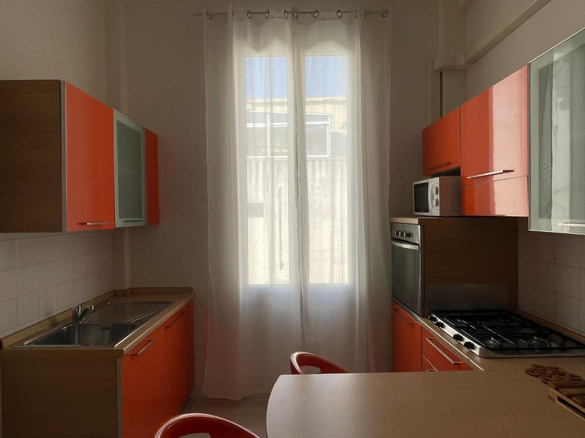 Casa Arcobaleno Leilighet Ventimiglia Eksteriør bilde